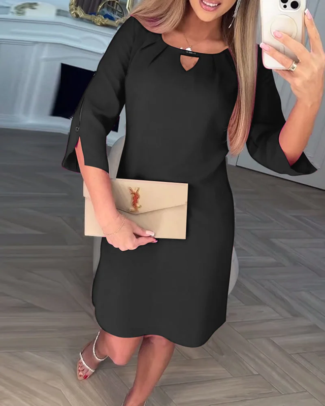 Stilinga, elegantiška ir itin patogi suknelė