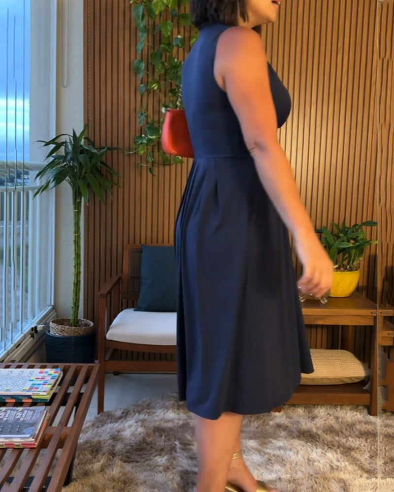 Išskirtinio grožio elegantiška suknelė