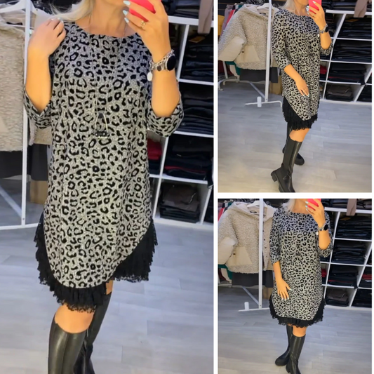 Elegantiška liekninanti leopardo rašto suknelė