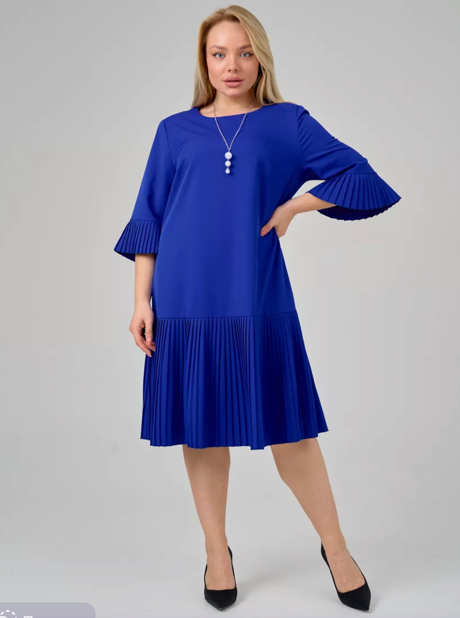 Elegantiška klostuota suknelė