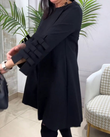 Elegantiška išskirtinio dizaino suknelė